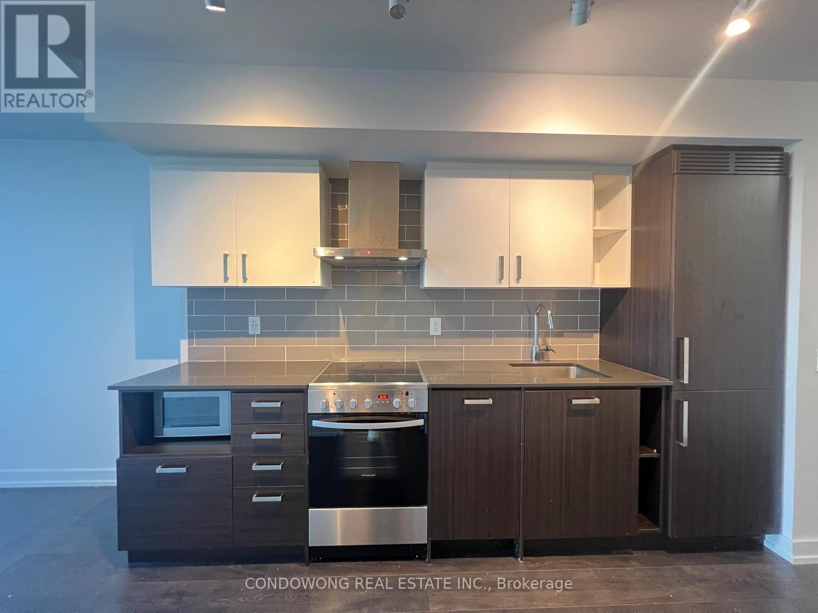 717 - 125 Redpath Avenue, Toronto, Ontario  M4S 0B5 - Photo 2 - C12919268