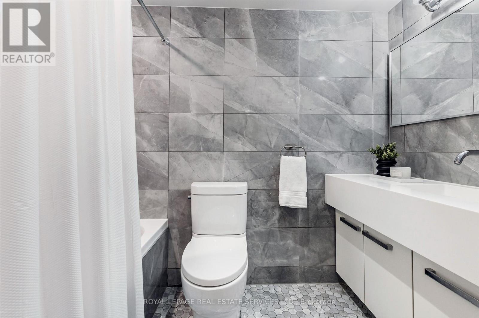 703 - 55 Stewart Street, Toronto, Ontario  M5V 2V1 - Photo 35 - C12919318