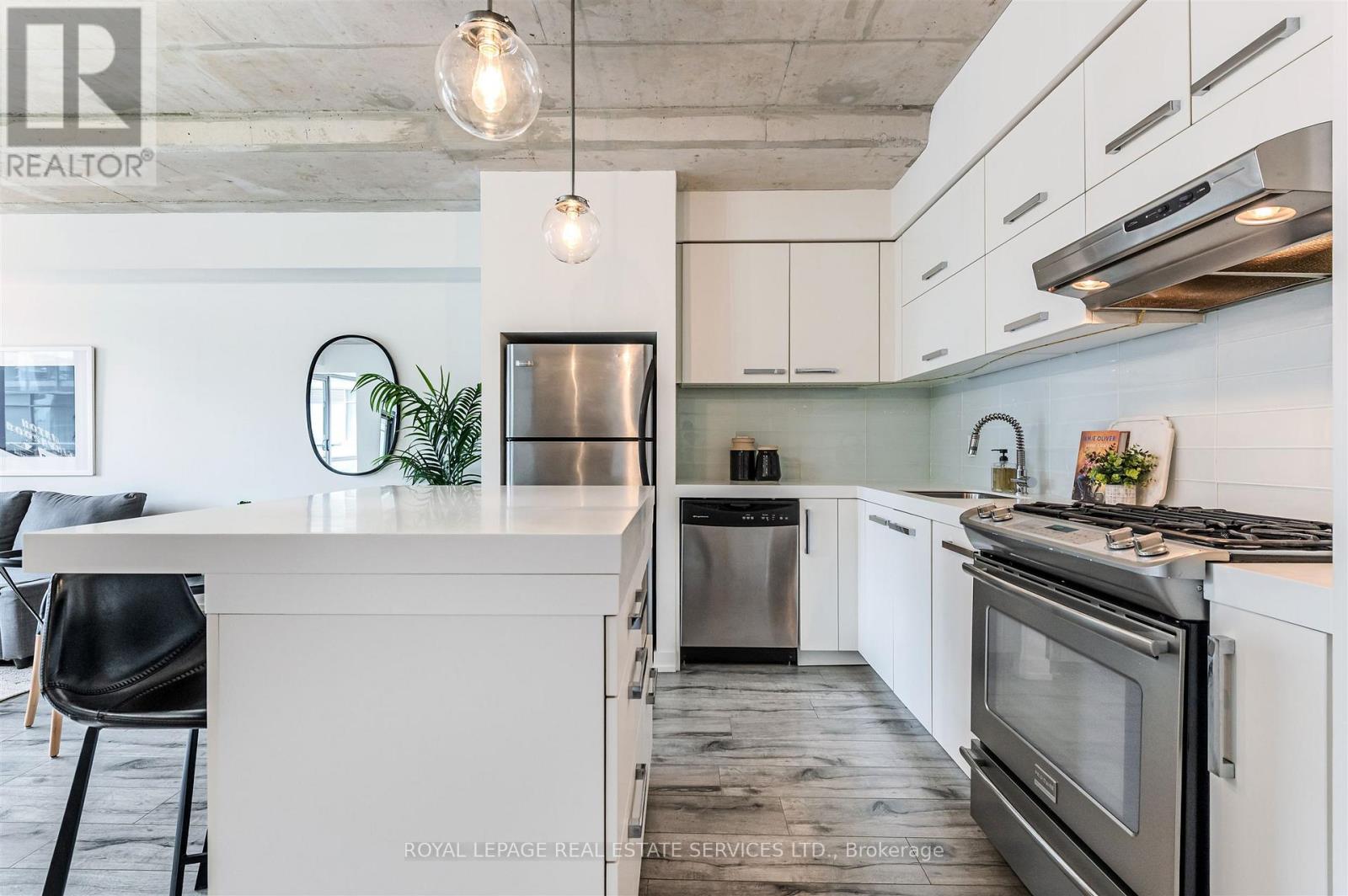 703 - 55 Stewart Street, Toronto, Ontario  M5V 2V1 - Photo 6 - C12919318