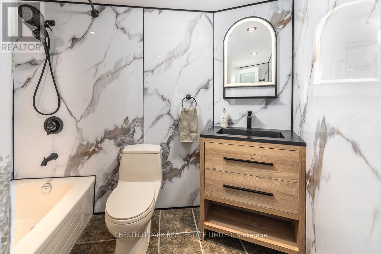 3101 - 270 Queens Quay W, Toronto, Ontario  M5J 2N4 - Photo 27 - C12919320