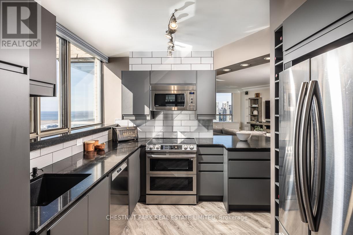 3101 - 270 Queens Quay W, Toronto, Ontario  M5J 2N4 - Photo 7 - C12919320