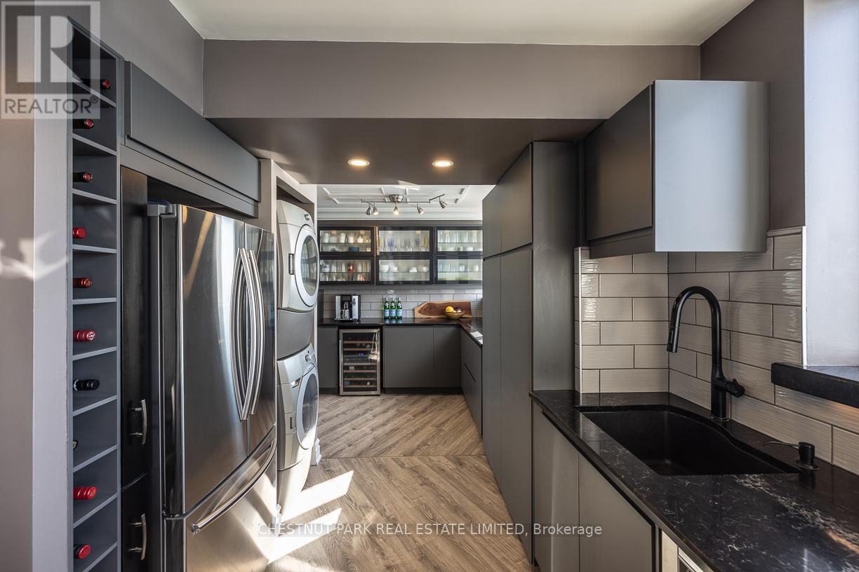 3101 - 270 Queens Quay W, Toronto, Ontario  M5J 2N4 - Photo 8 - C12919320