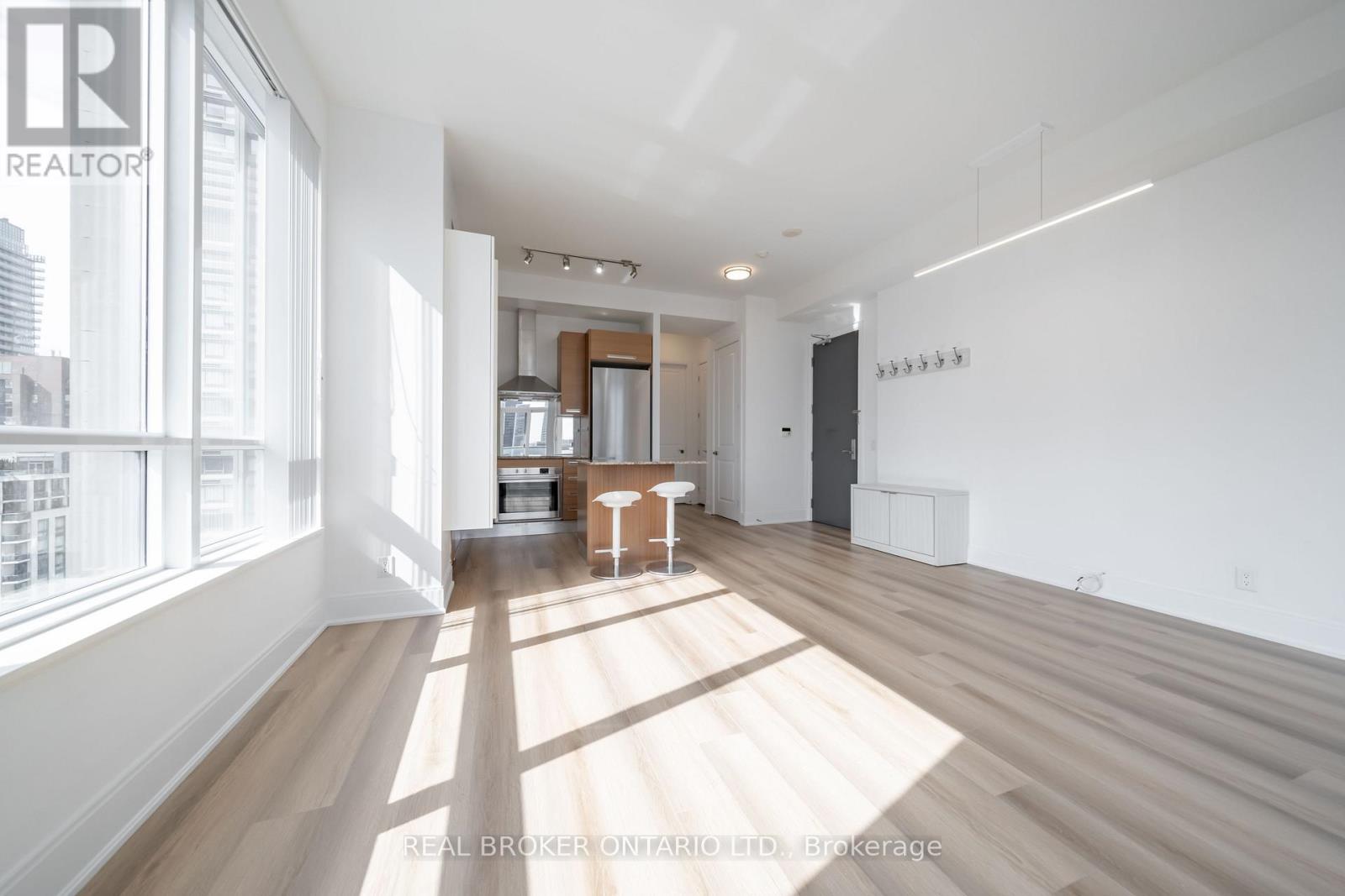 2202 - 21 Balmuto Street, Toronto, Ontario  M4Y 1W4 - Photo 11 - C12919352