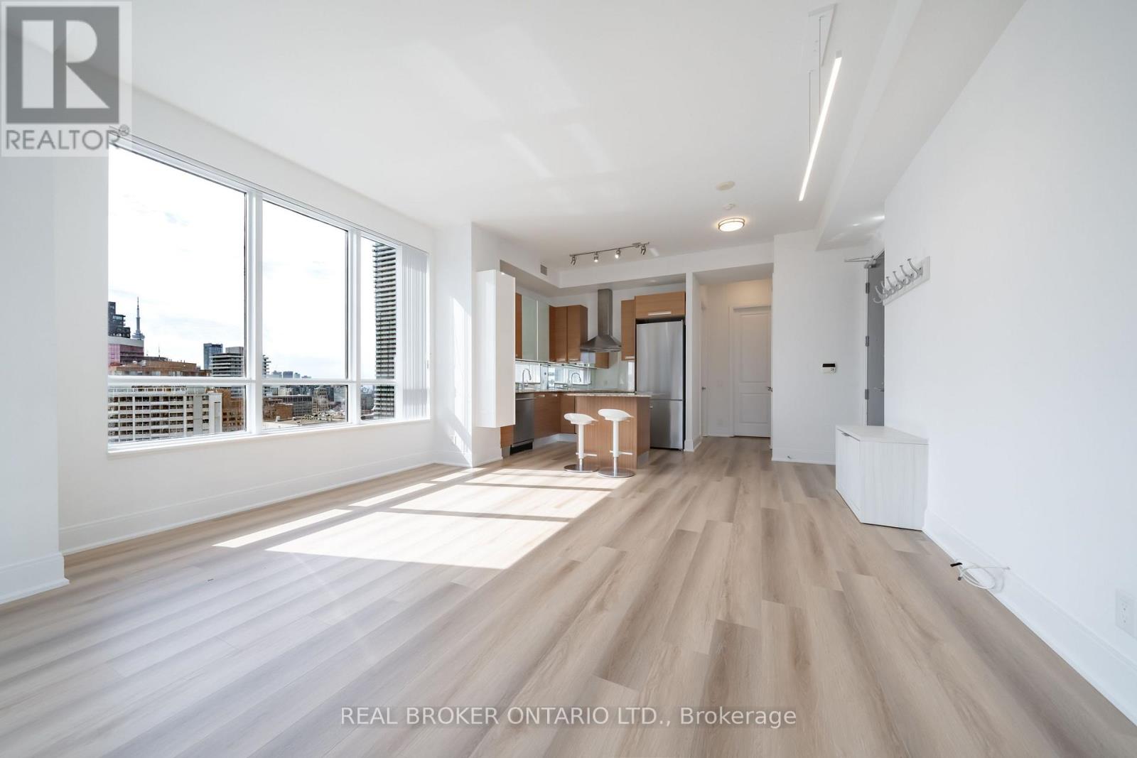 2202 - 21 Balmuto Street, Toronto, Ontario  M4Y 1W4 - Photo 12 - C12919352