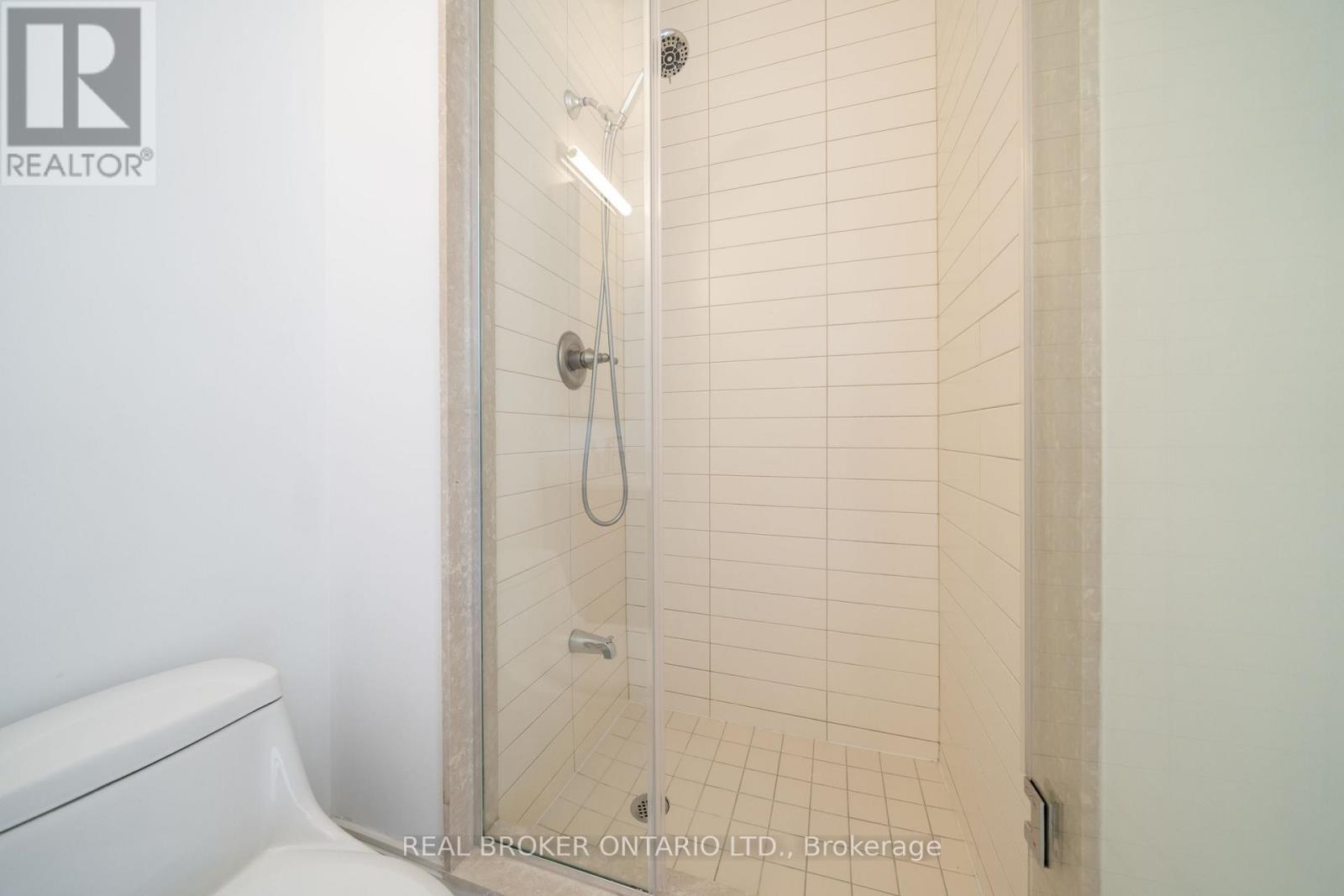 2202 - 21 Balmuto Street, Toronto, Ontario  M4Y 1W4 - Photo 22 - C12919352