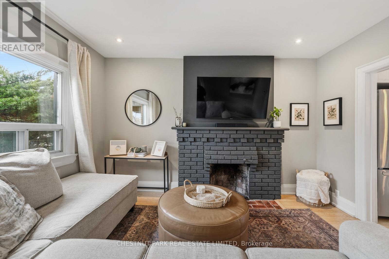 1977 Dufferin Street, Toronto, Ontario  M6E 3P9 - Photo 7 - C12919386