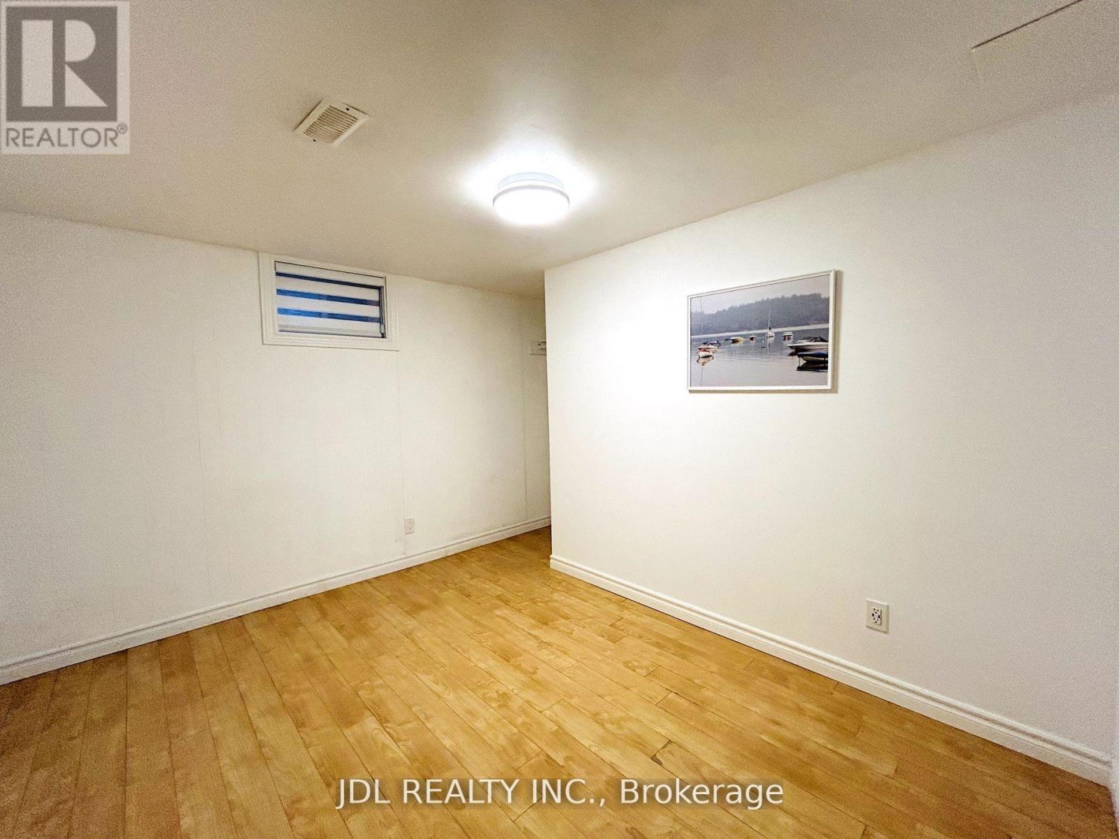 Basemen - 32 Denver Crescent, Toronto, Ontario  M2J 1G8 - Photo 9 - C12919450