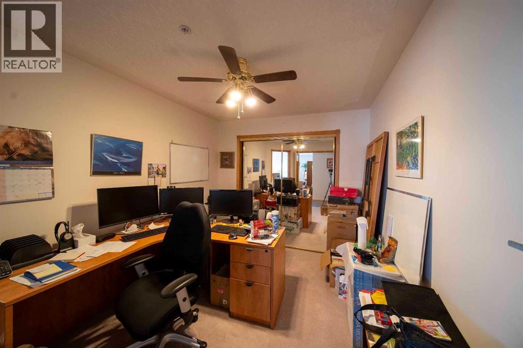 128, 6868 Sierra Morena Boulevard Sw, Calgary, Alberta  T3H 3R6 - Photo 10 - A2295290