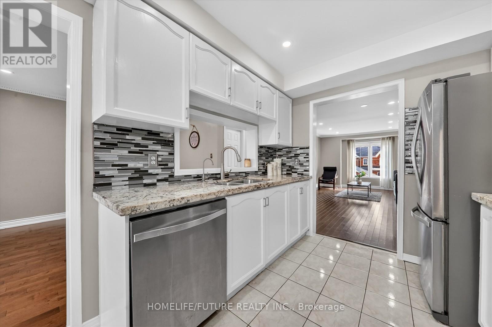 81 Trellanock Avenue, Toronto, Ontario  M1C 5B8 - Photo 11 - E12919286