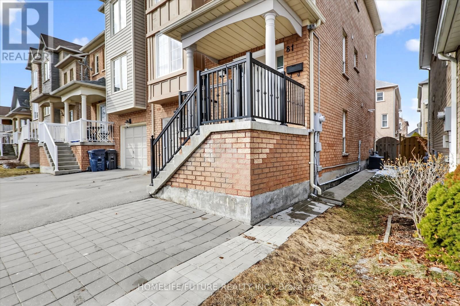 81 Trellanock Avenue, Toronto, Ontario  M1C 5B8 - Photo 4 - E12919286