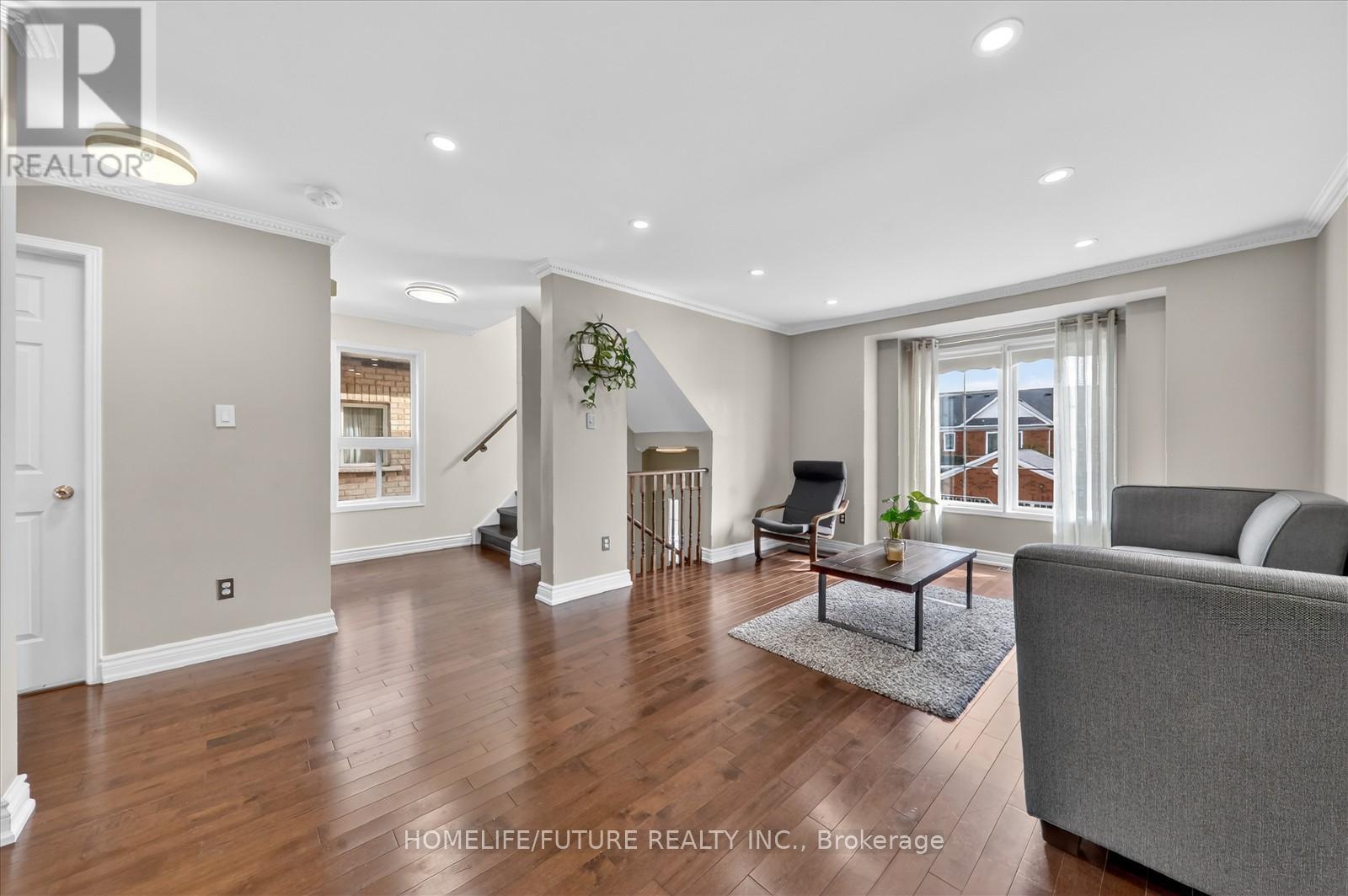 81 Trellanock Avenue, Toronto, Ontario  M1C 5B8 - Photo 8 - E12919286