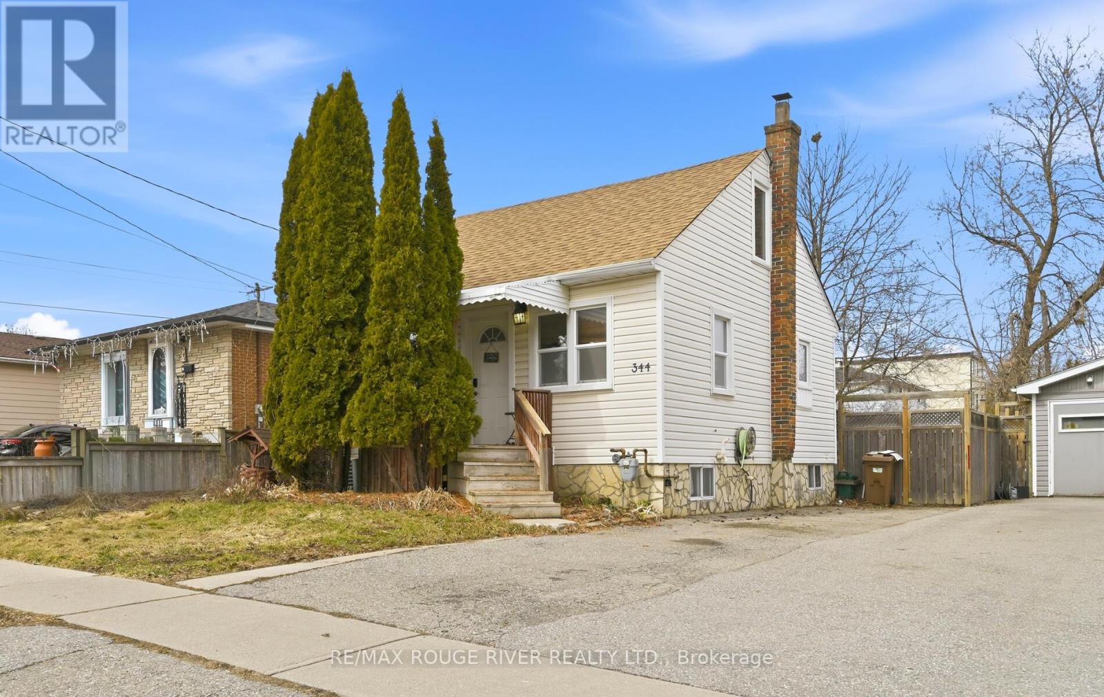 344 ELMGROVE AVENUE, Oshawa, Ontario