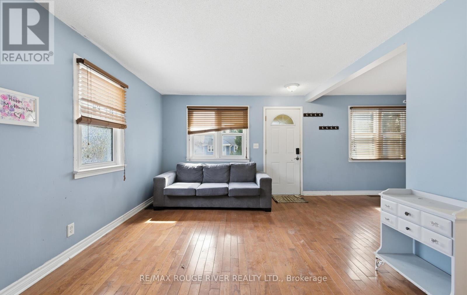 344 Elmgrove Avenue, Oshawa, Ontario  L1J 2C2 - Photo 9 - E12919350