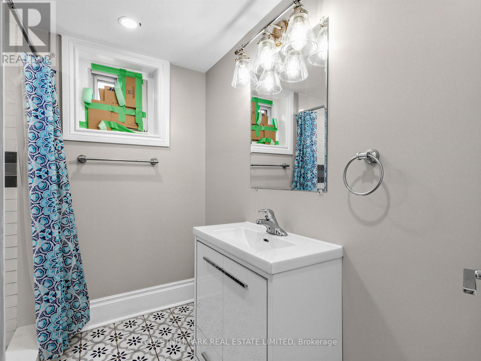 1r Kingswood Road, Toronto, Ontario  M4E 3N4 - Photo 23 - E12919372