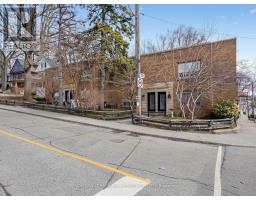 1R KINGSWOOD ROAD, Toronto, Ontario