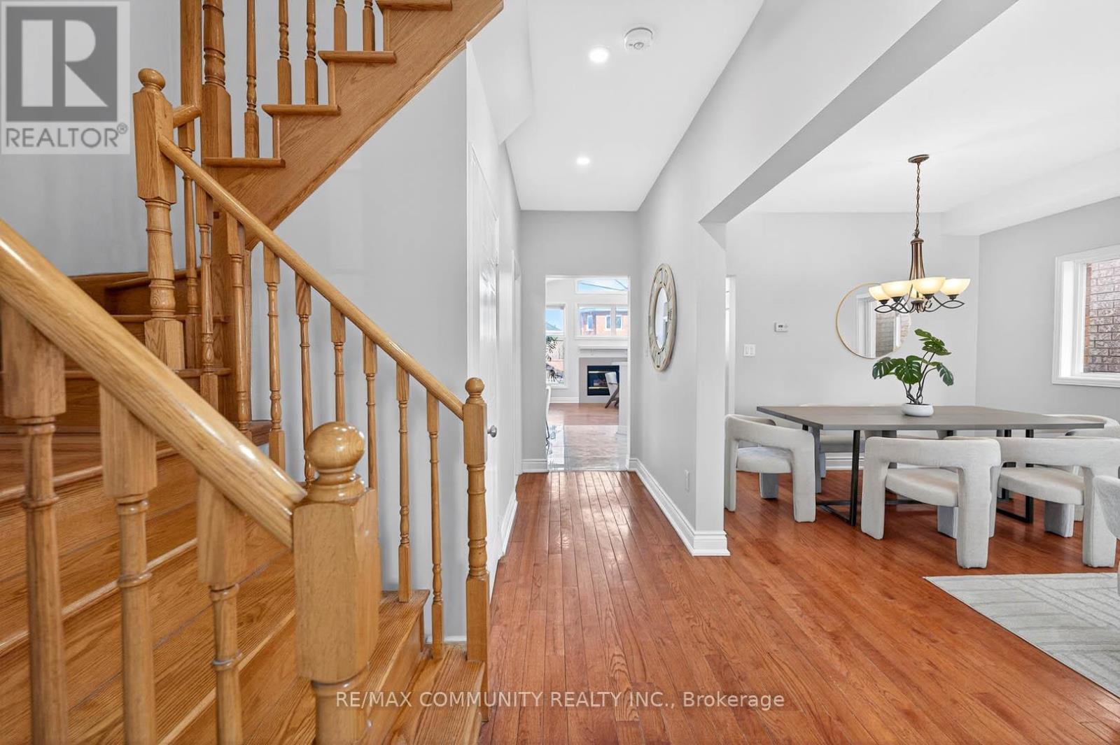 107 Monk Crescent, Ajax, Ontario  L1Z 1H2 - Photo 4 - E12919440