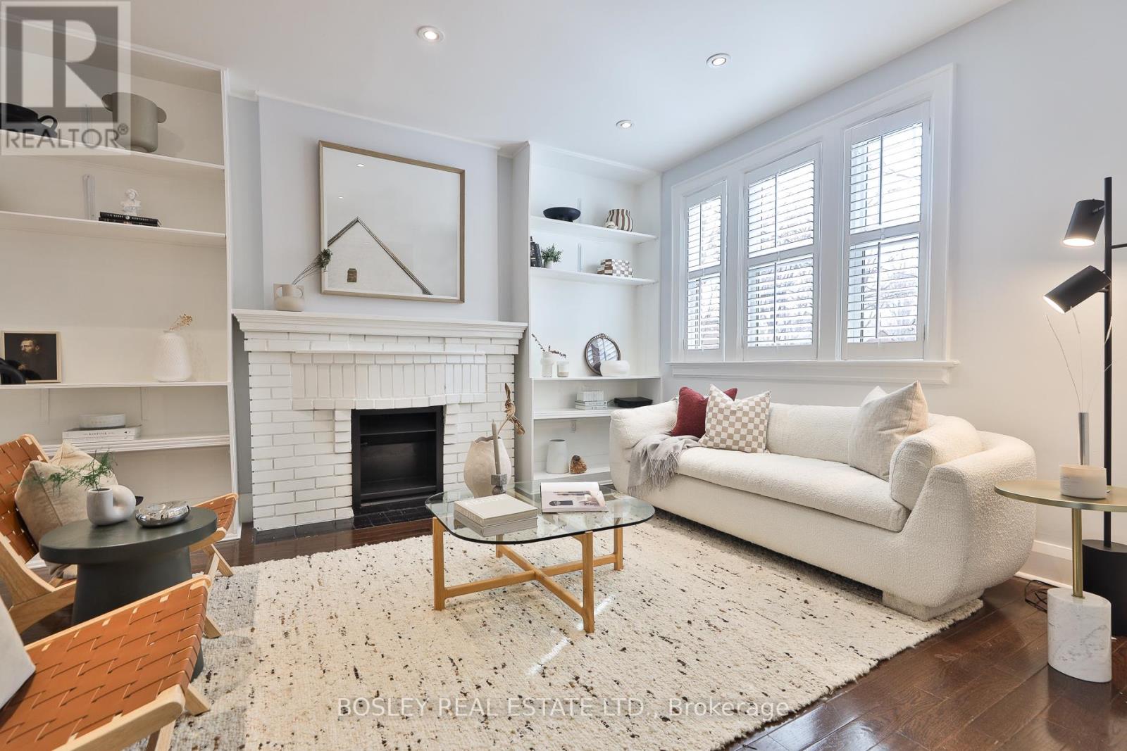 3 Phin Avenue, Toronto (Blake-Jones), Ontario  M4J 3T1 - Photo 6 - E12919444