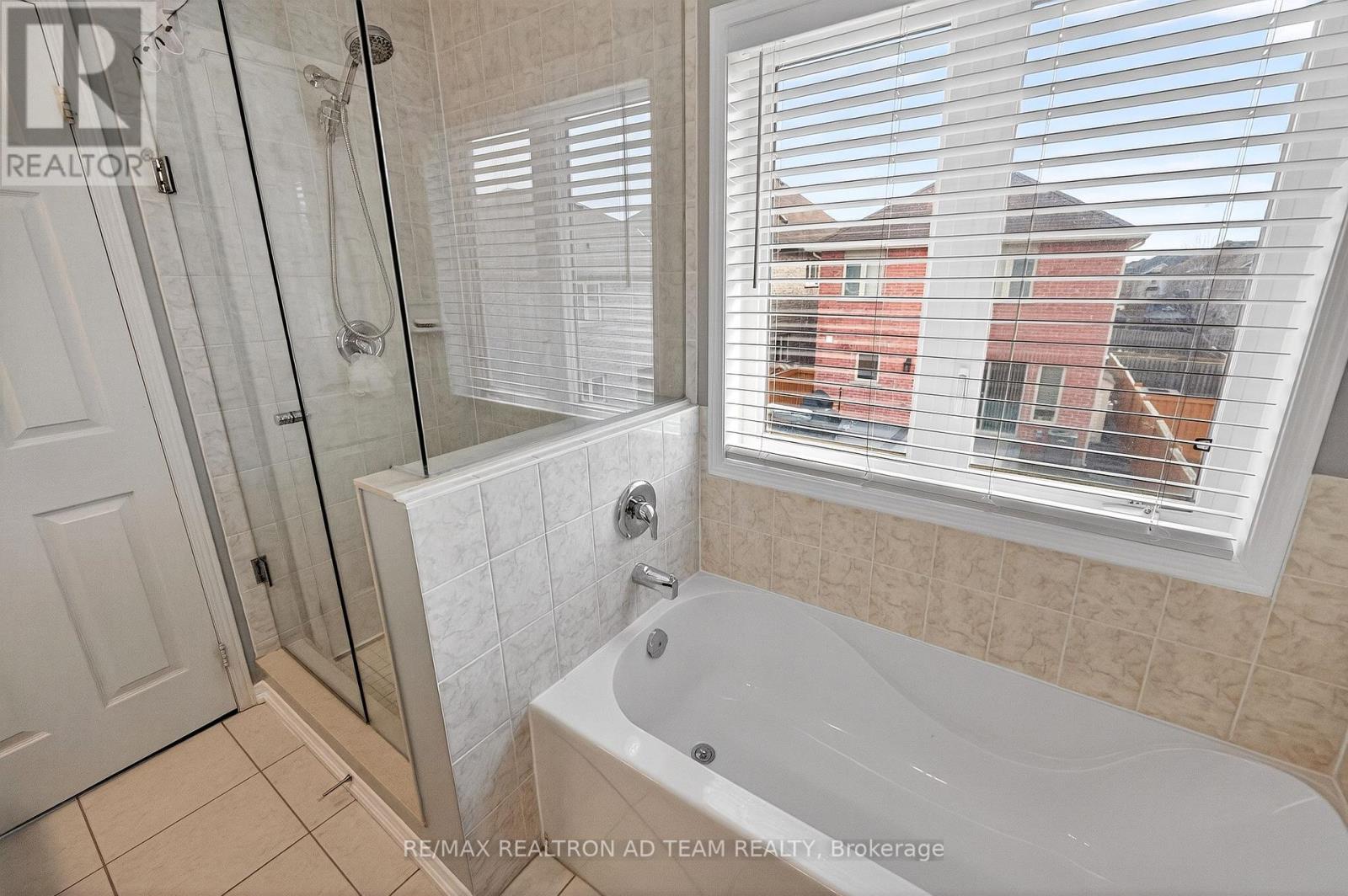 43 Formosa Avenue, Ajax, Ontario  L1Z 0N1 - Photo 18 - E12919490