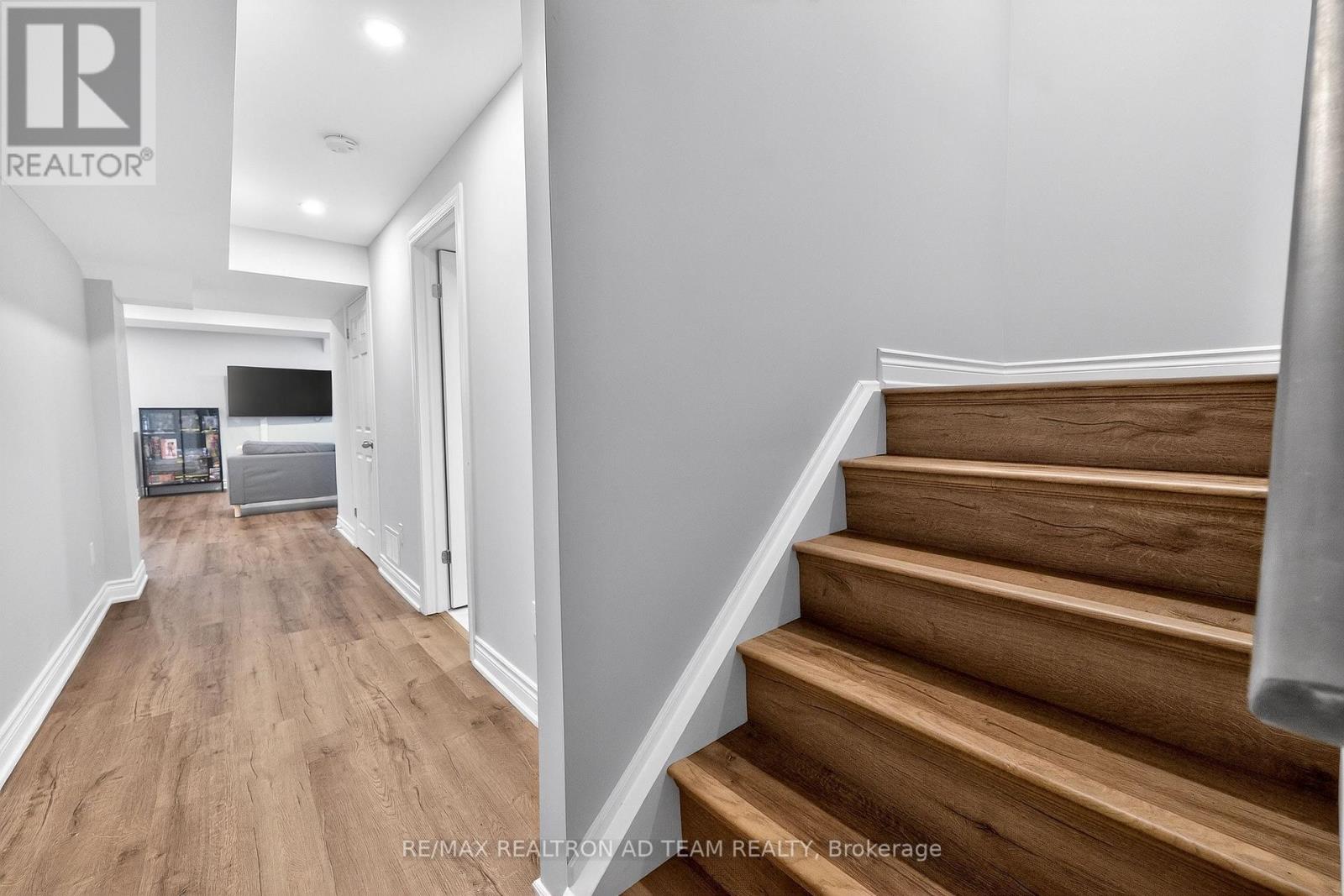 43 Formosa Avenue, Ajax, Ontario  L1Z 0N1 - Photo 24 - E12919490