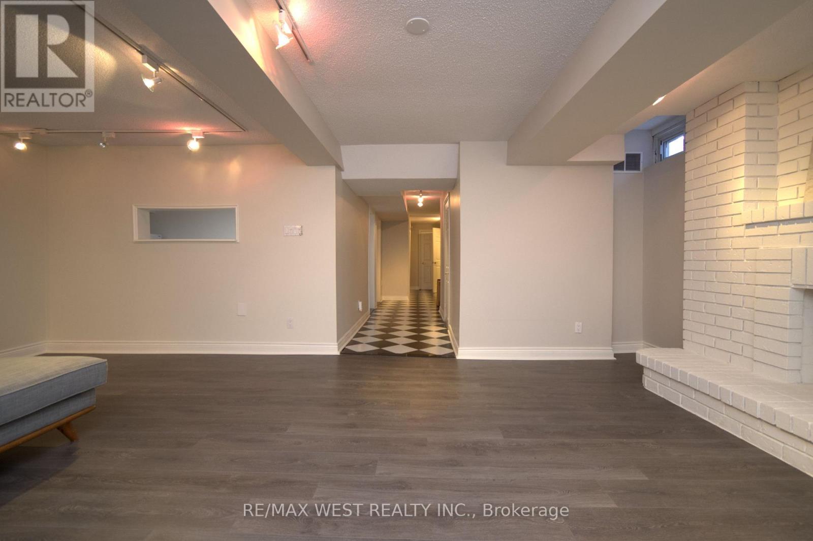 86 Bellona Street, Vaughan, Ontario  L4L 6R6 - Photo 11 - N12919296