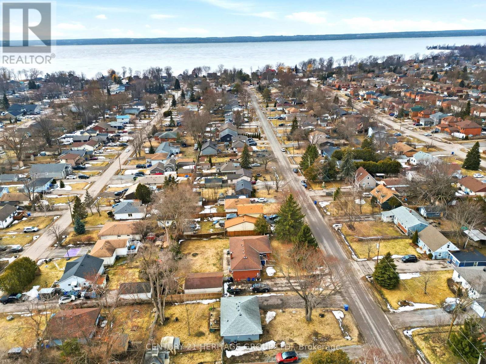 143 Silas Boulevard, Georgina, Ontario  L4P 2K2 - Photo 33 - N12919316