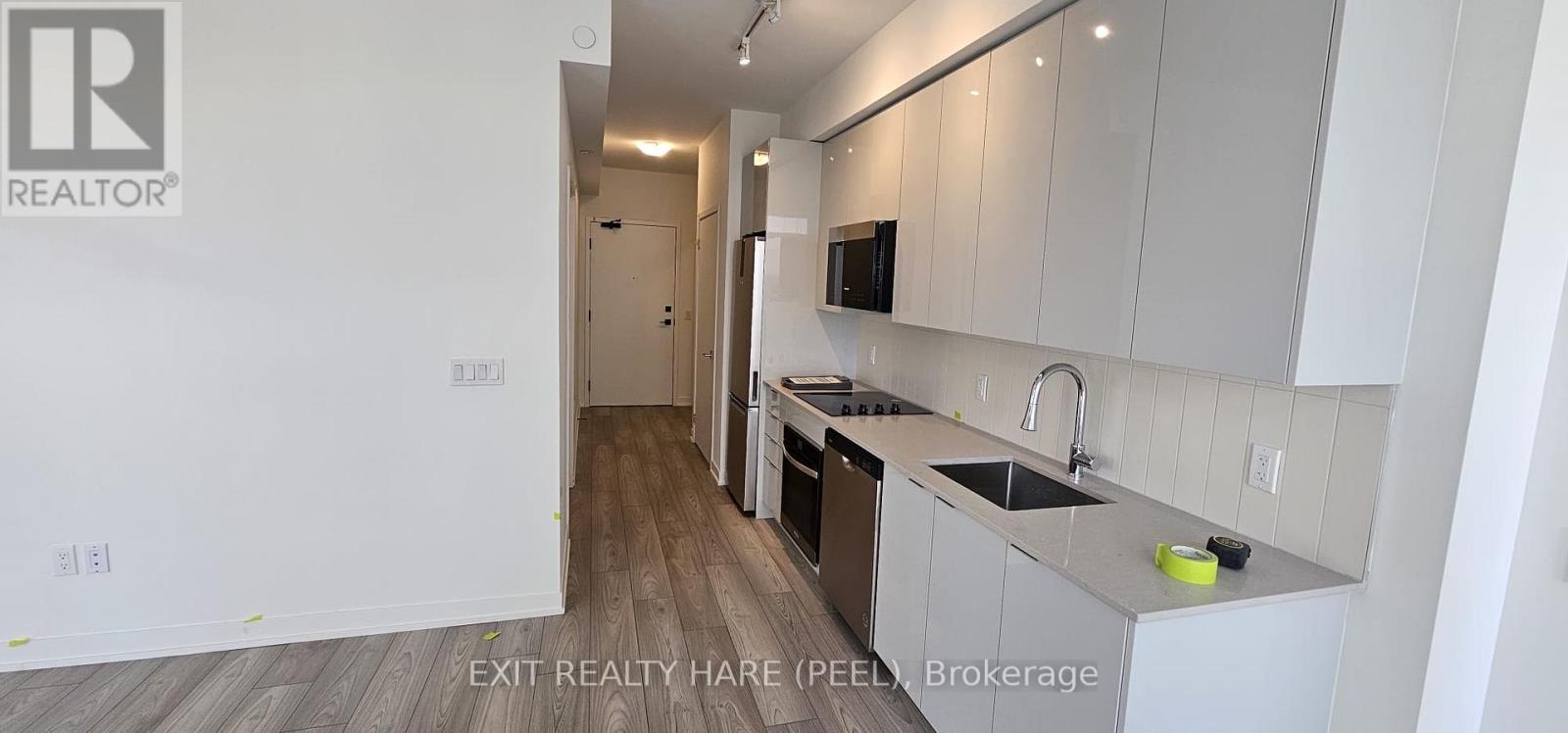 1203 - 474 CALDARI ROAD, Vaughan, Ontario