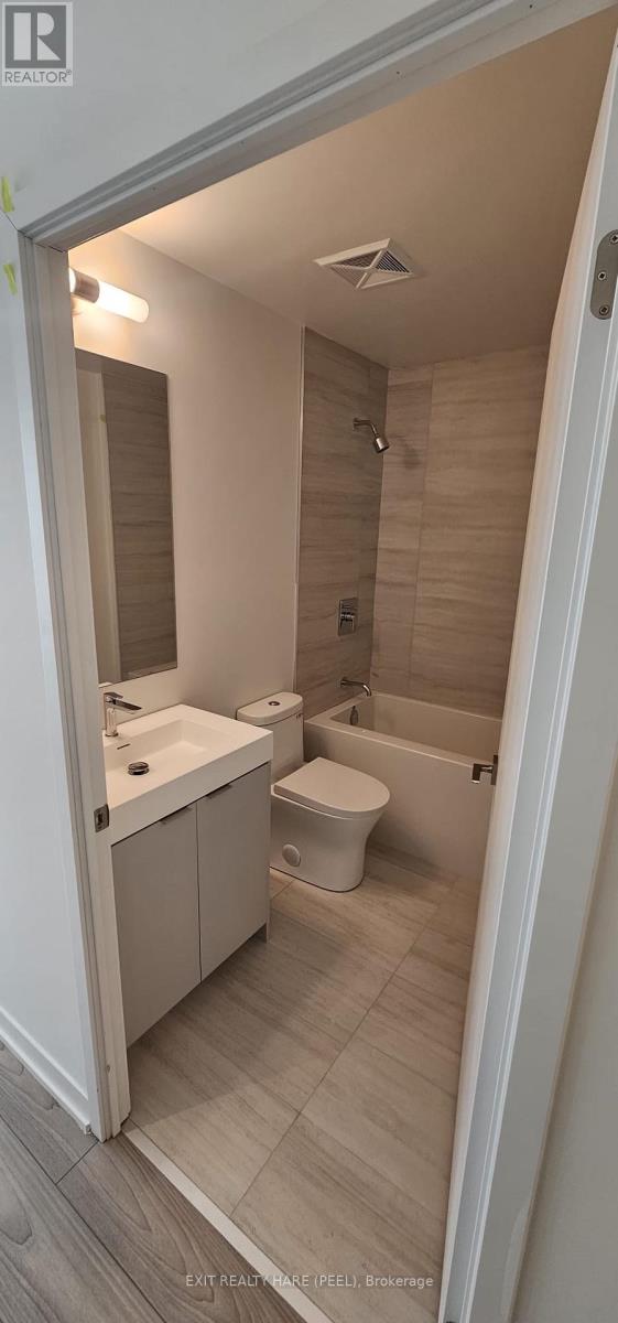 1203 - 474 Caldari Road, Vaughan, Ontario  L4K 0R5 - Photo 11 - N12919340