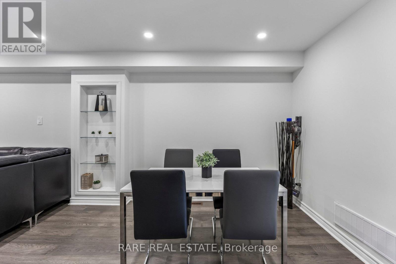 276 Milliken Meadows Drive, Markham (Milliken Mills West), Ontario  L3R 0W2 - Photo 8 - N12919342