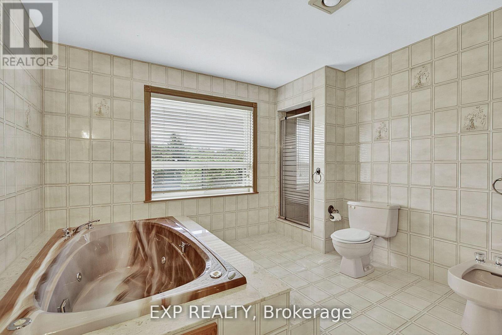 315 Stephanie Boulevard, Vaughan, Ontario  L4L 1A6 - Photo 21 - N12919380