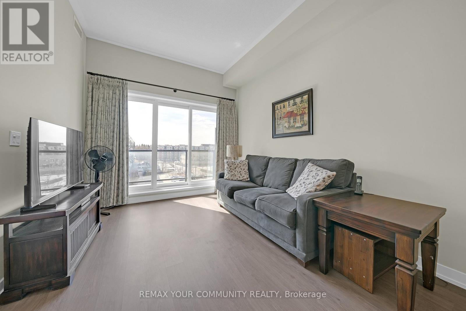 Ph401 - 555 William Graham Drive, Aurora, Ontario  L4G 3H9 - Photo 11 - N12919410