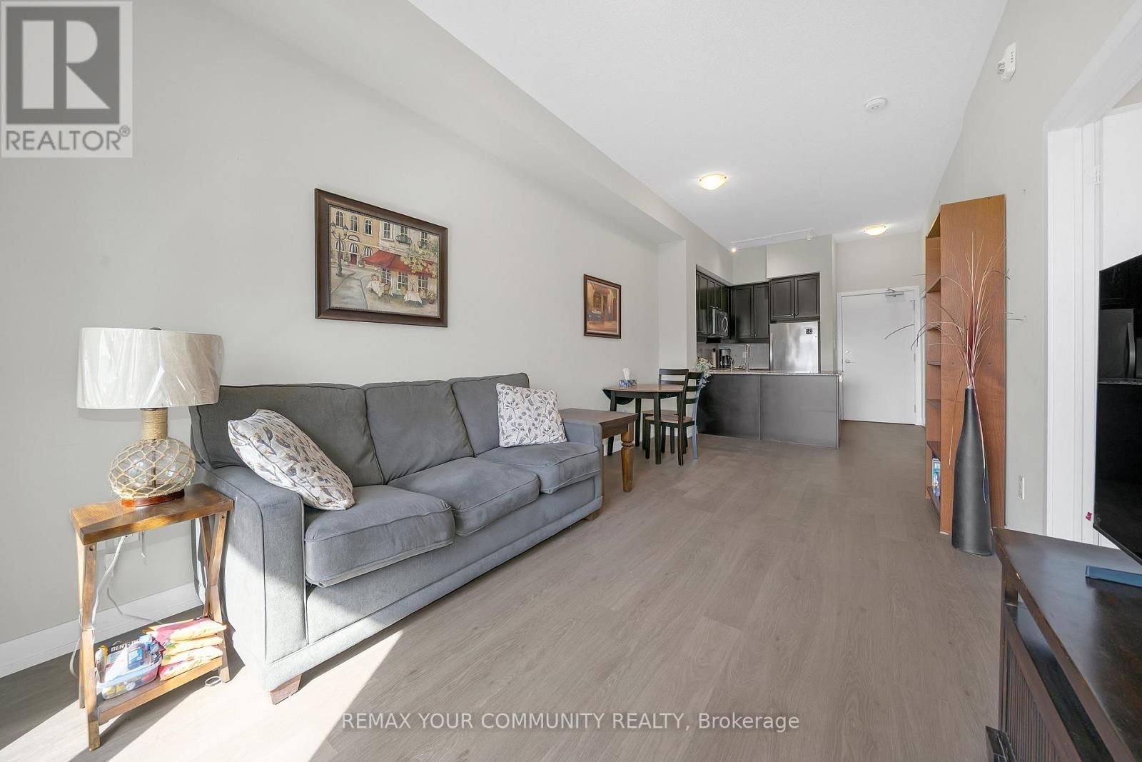 Ph401 - 555 William Graham Drive, Aurora, Ontario  L4G 3H9 - Photo 13 - N12919410