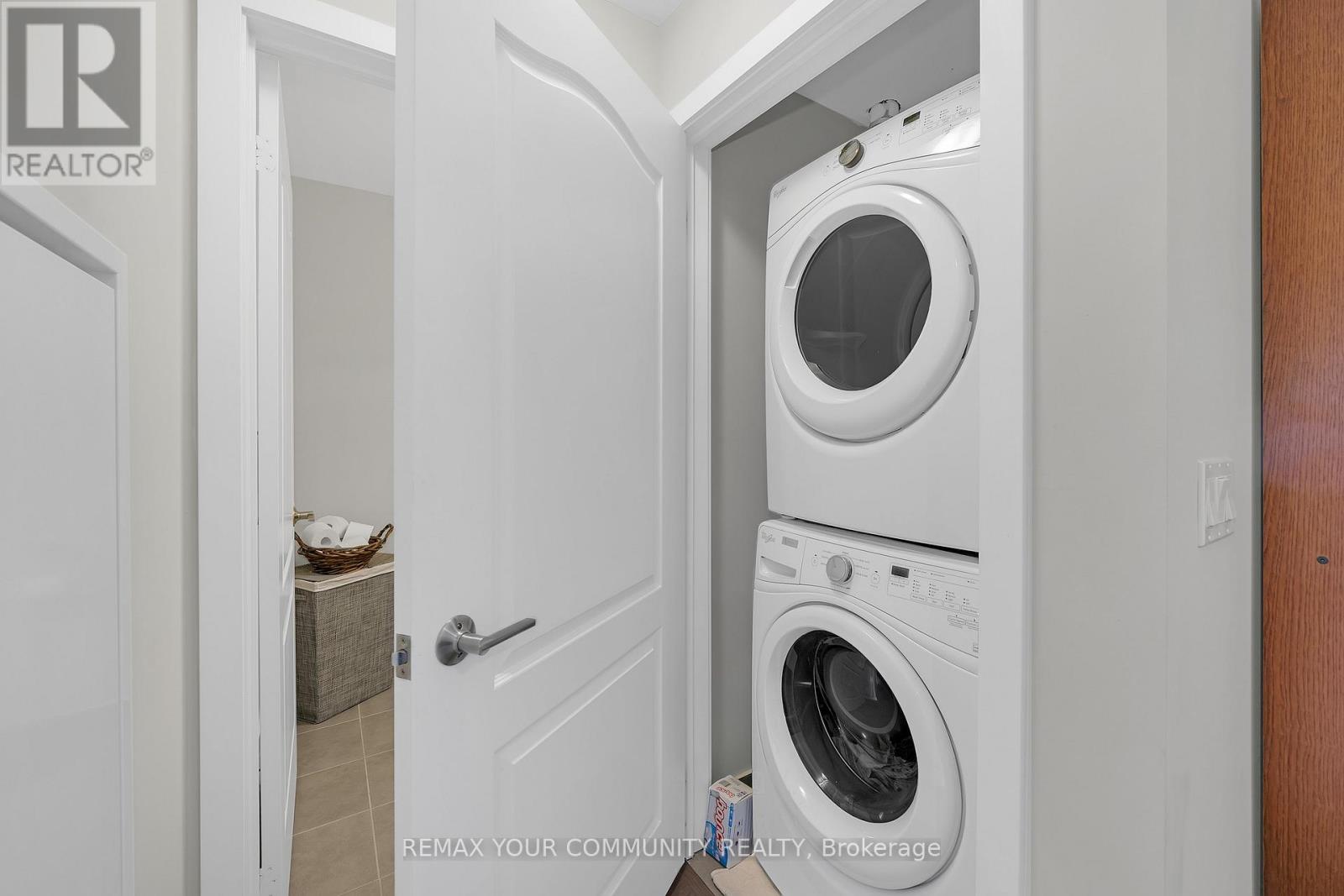 Ph401 - 555 William Graham Drive, Aurora, Ontario  L4G 3H9 - Photo 18 - N12919410