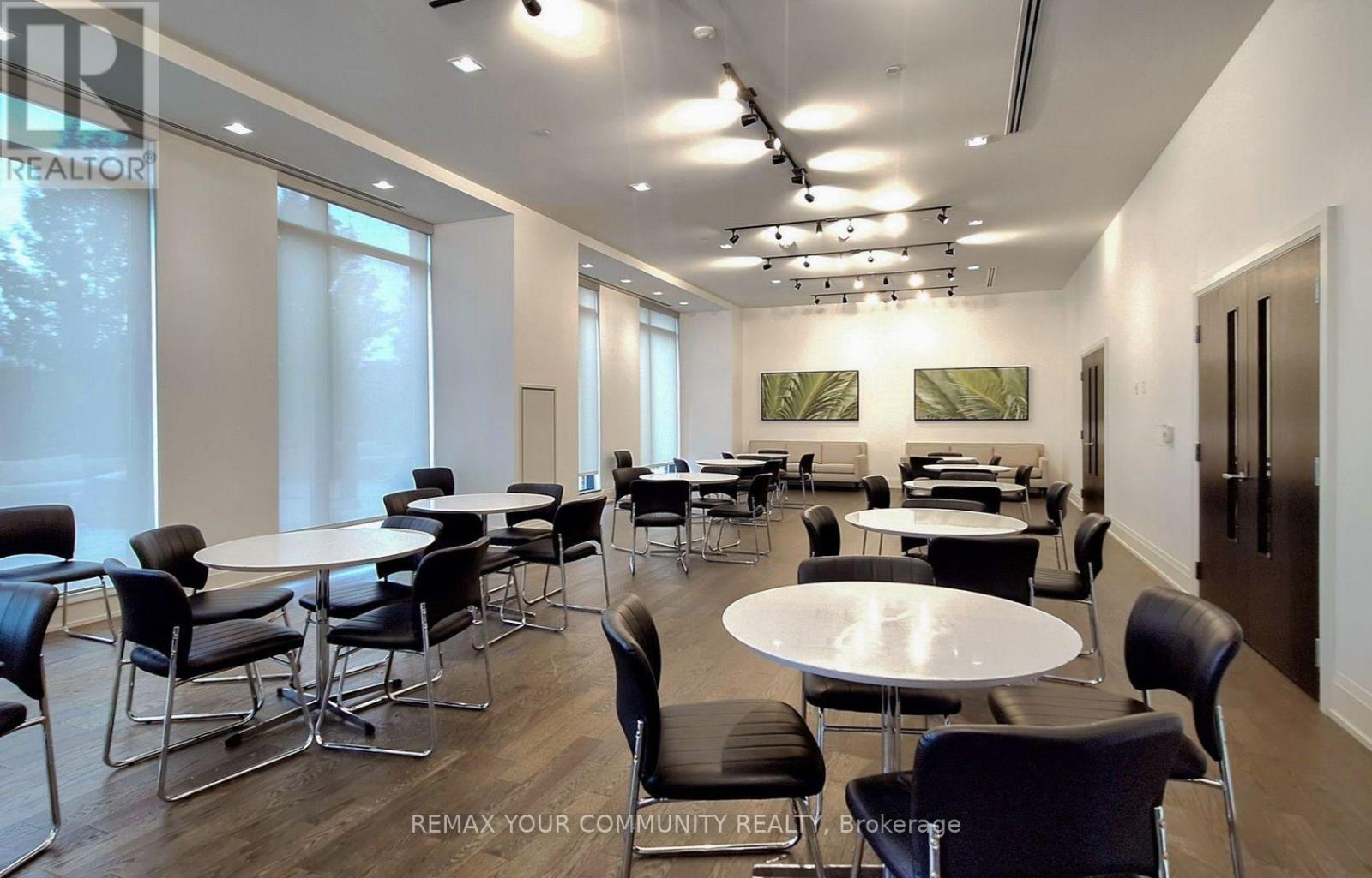 Ph401 - 555 William Graham Drive, Aurora, Ontario  L4G 3H9 - Photo 30 - N12919410