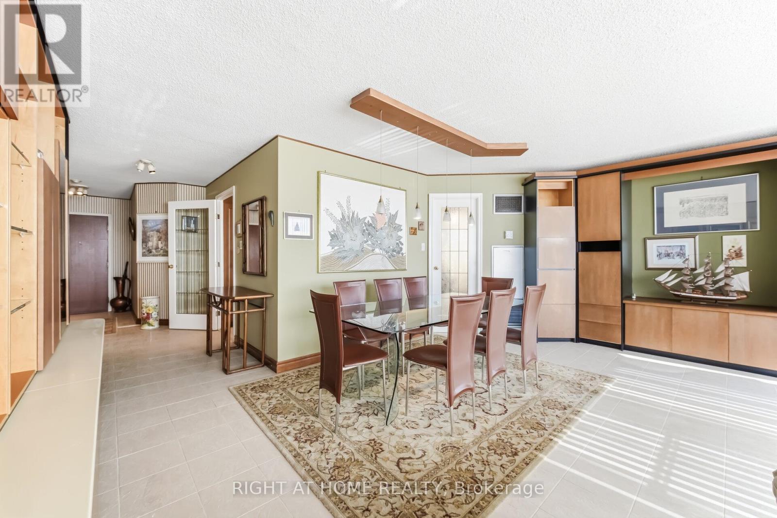 711 - 120 Promenade Circle, Vaughan, Ontario L4J 7W9 - Photo 10 - N12919420