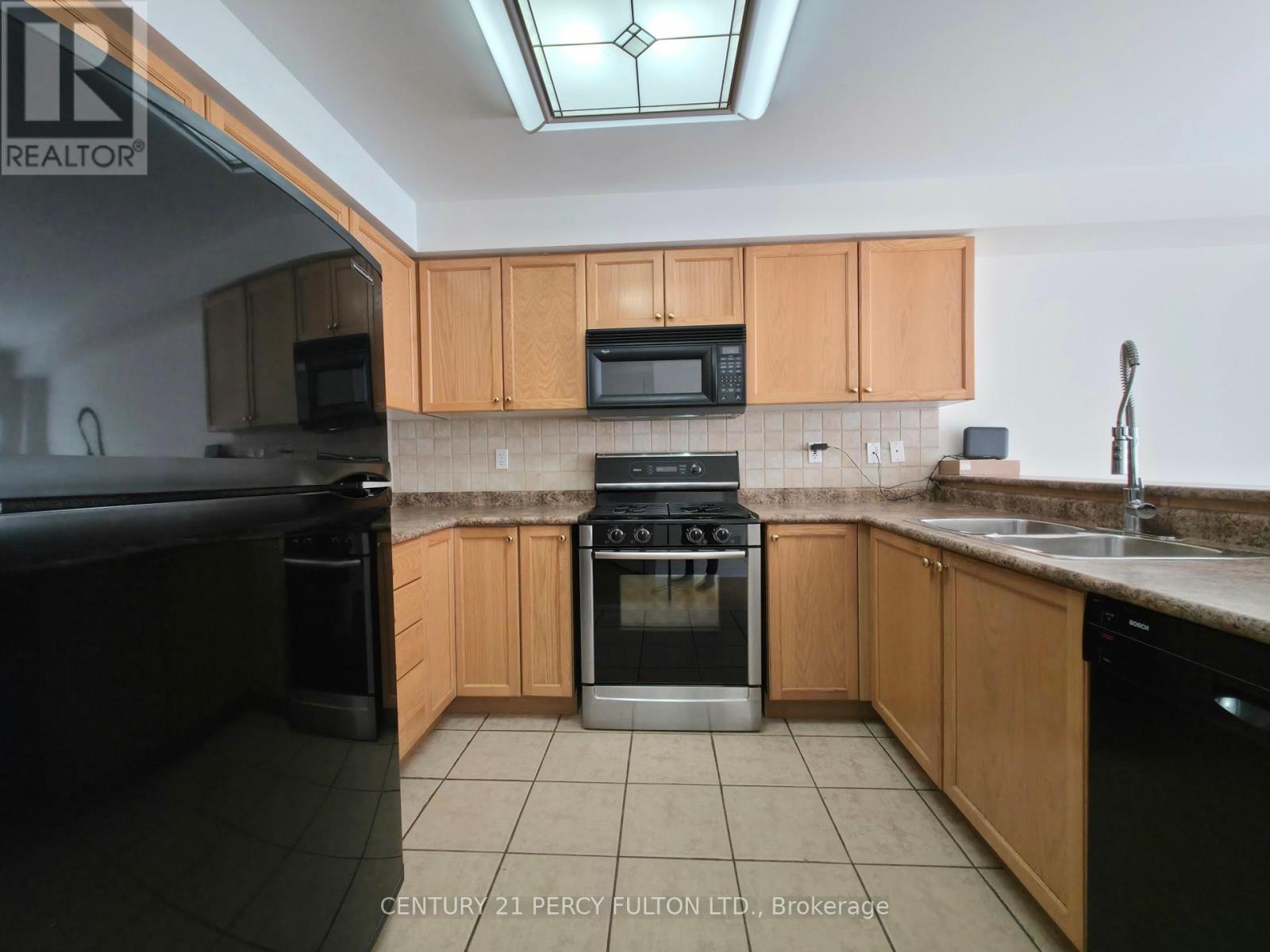 80 Goode Street, Richmond Hill, Ontario  L4S 2T6 - Photo 12 - N12919484