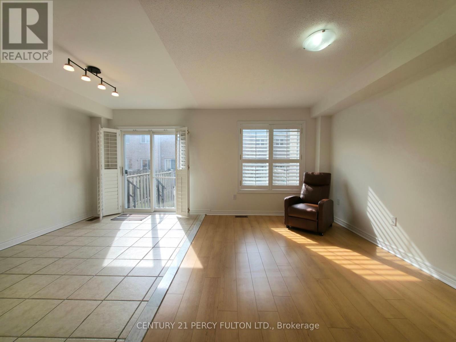 80 Goode Street, Richmond Hill, Ontario  L4S 2T6 - Photo 7 - N12919484