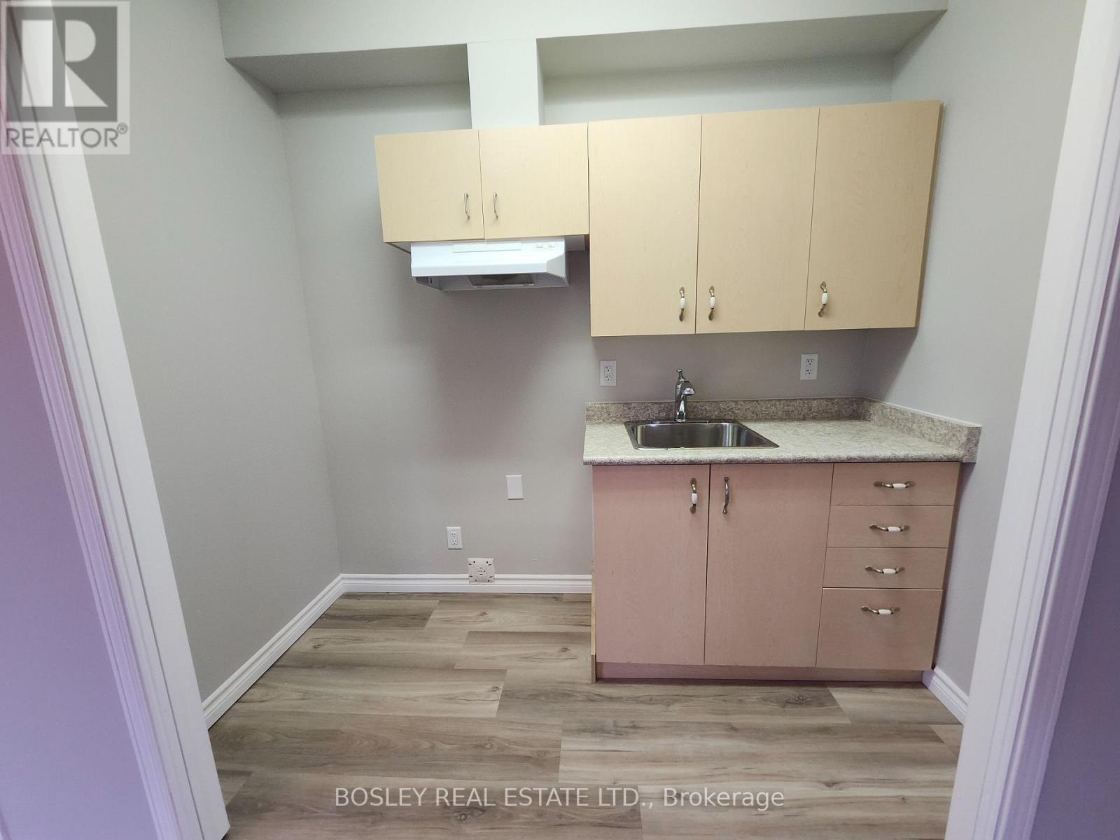 Wood#main - 5958 6th Avenue, Markham, Ontario  L3P 8N1 - Photo 7 - N12919512