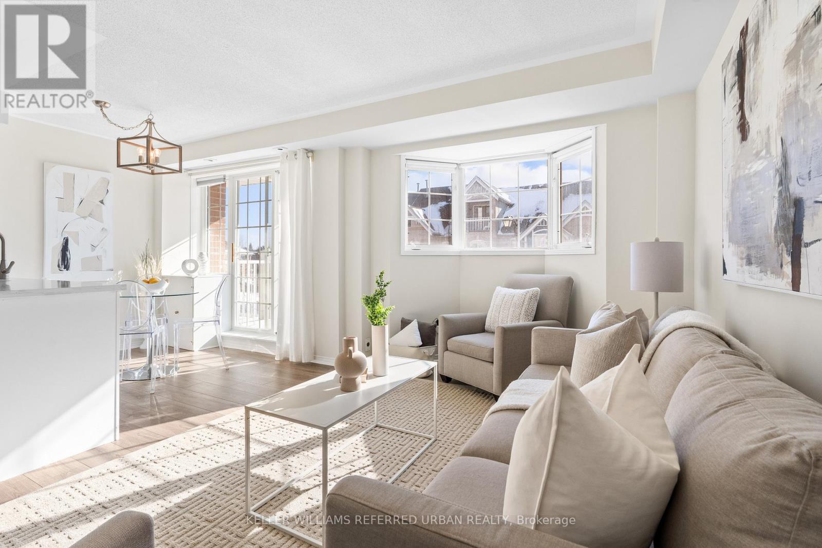 D203 - 116 Cornell Park Avenue, Markham, Ontario  L6B 1B6 - Photo 2 - N12919530