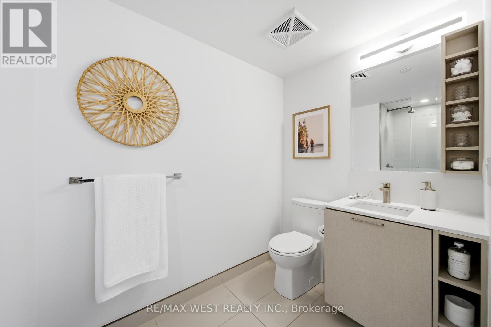 2107 - 19 Western Battery Road, Toronto, Ontario  M6K 3S4 - Photo 11 - C12919532