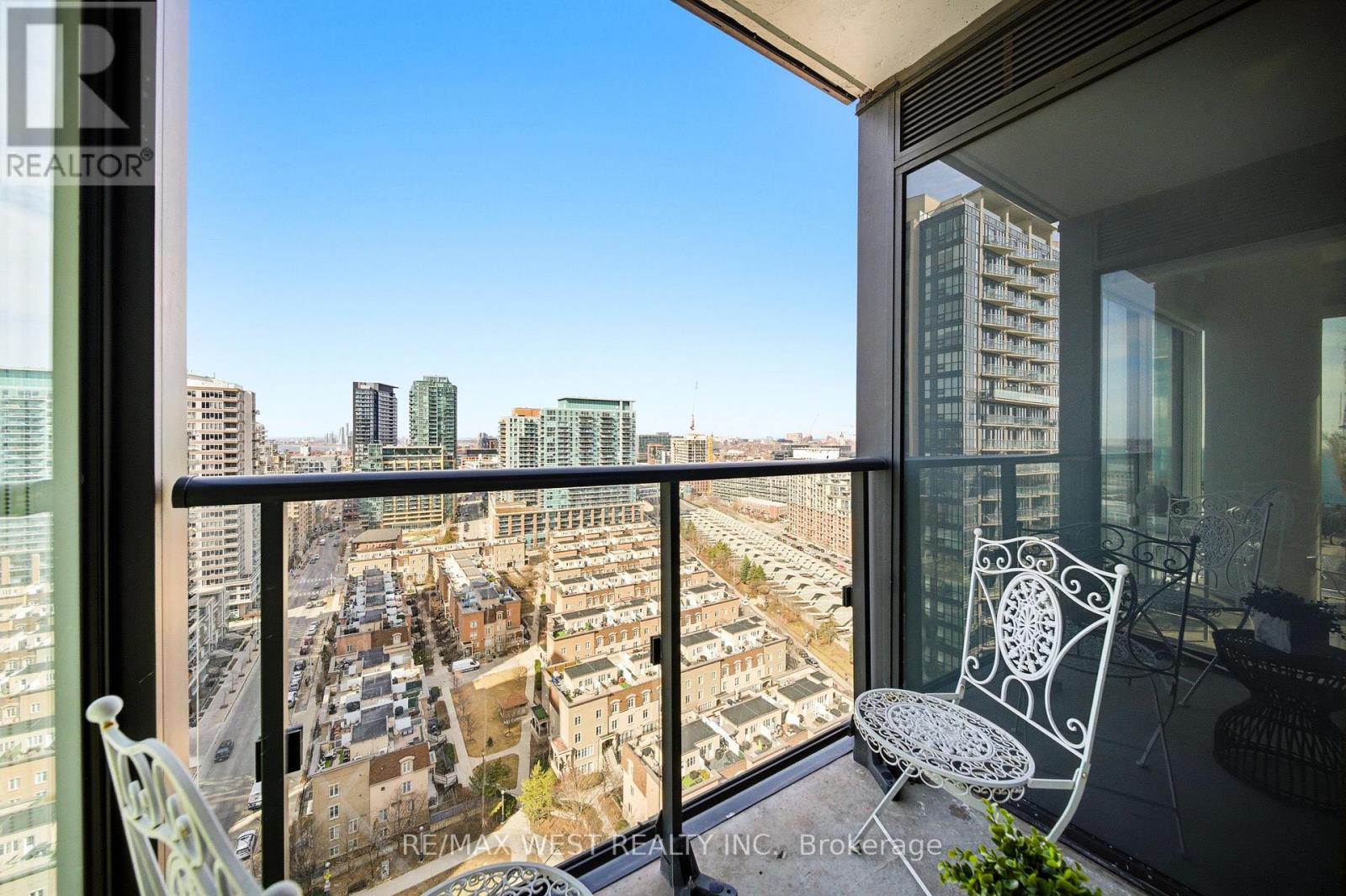 2107 - 19 Western Battery Road, Toronto, Ontario  M6K 3S4 - Photo 15 - C12919532