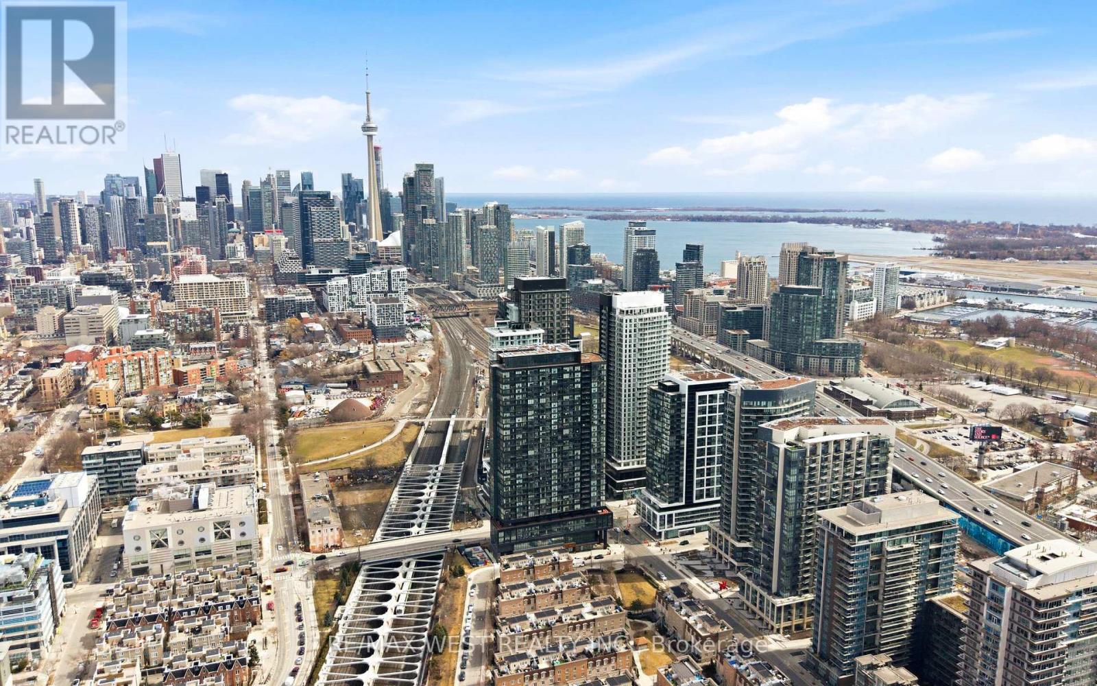 2107 - 19 Western Battery Road, Toronto, Ontario  M6K 3S4 - Photo 24 - C12919532