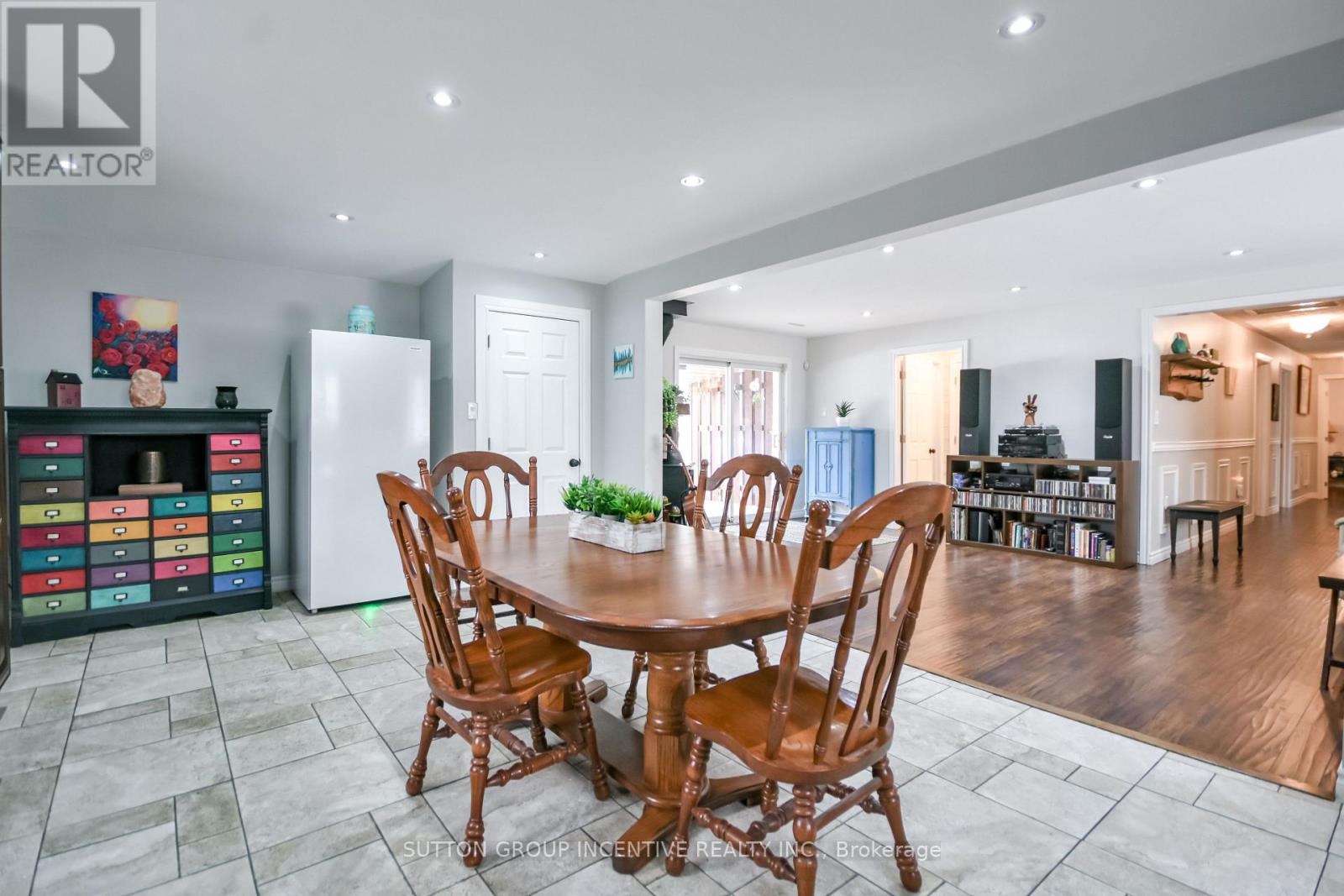 355 Zoo Park Road, Wasaga Beach, Ontario  L9Z 1S7 - Photo 14 - S12919284