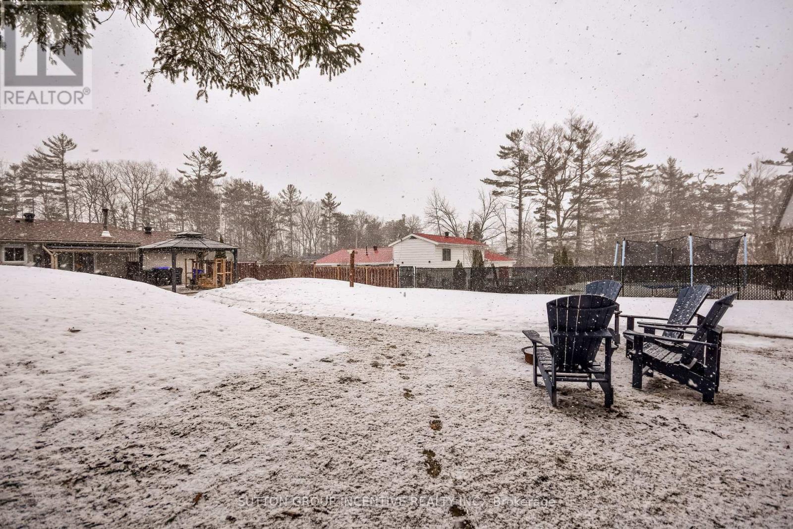 355 Zoo Park Road, Wasaga Beach, Ontario  L9Z 1S7 - Photo 34 - S12919284