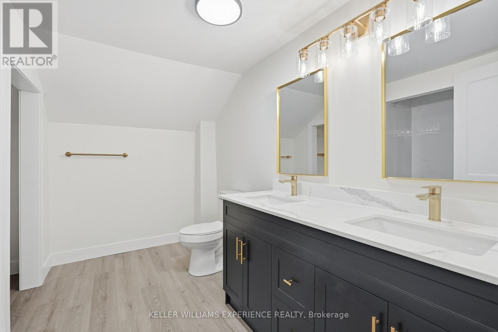 240 Ruby Street, Midland, Ontario  L4R 2L4 - Photo 27 - S12919292