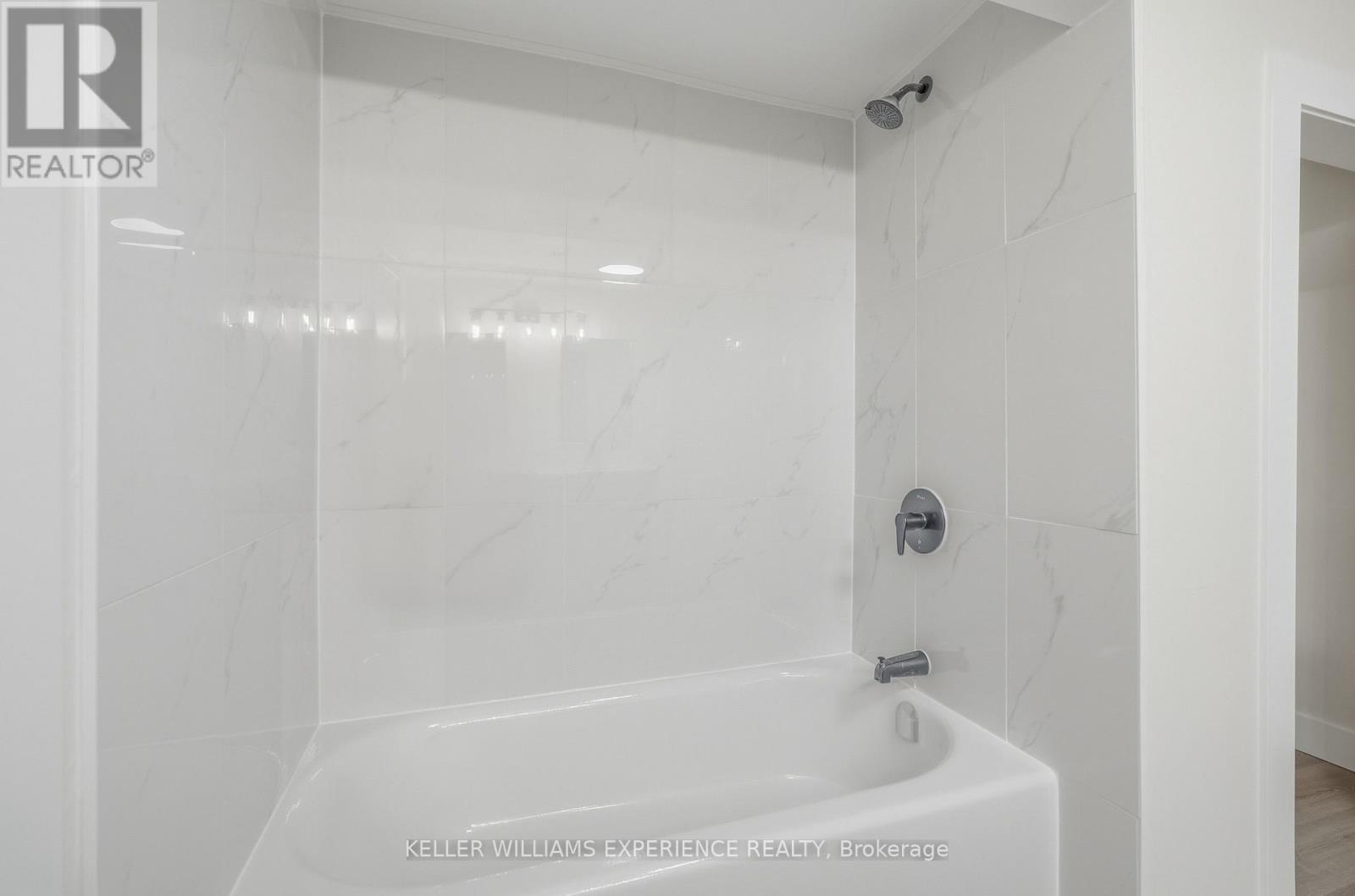 240 Ruby Street, Midland, Ontario  L4R 2L4 - Photo 28 - S12919292