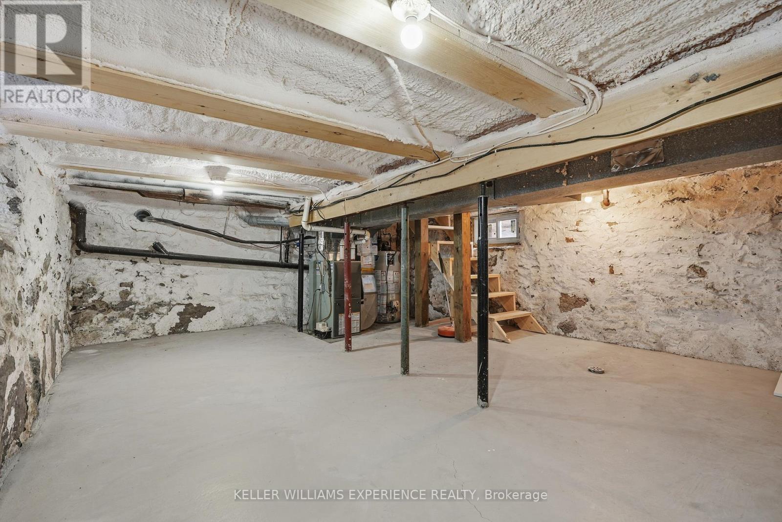 240 Ruby Street, Midland, Ontario  L4R 2L4 - Photo 29 - S12919292