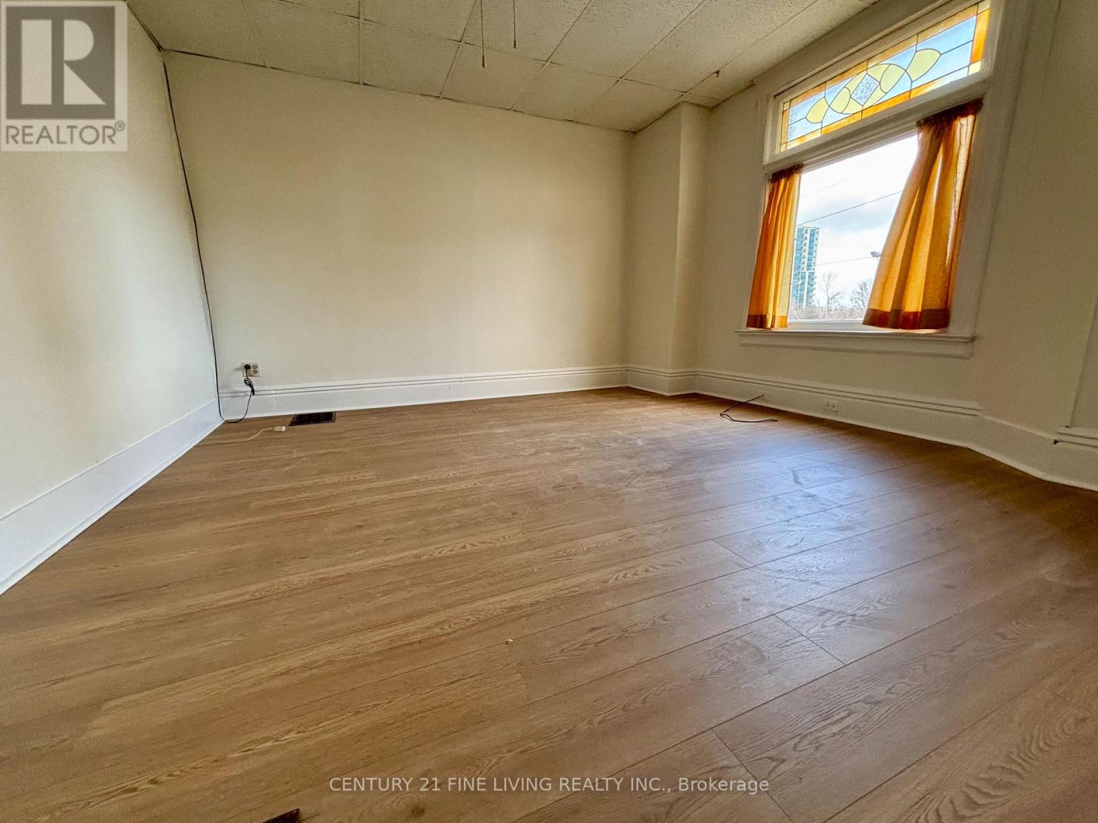 1 - 144 Bradford Street, Barrie, Ontario  L4N 3B3 - Photo 10 - S12919334