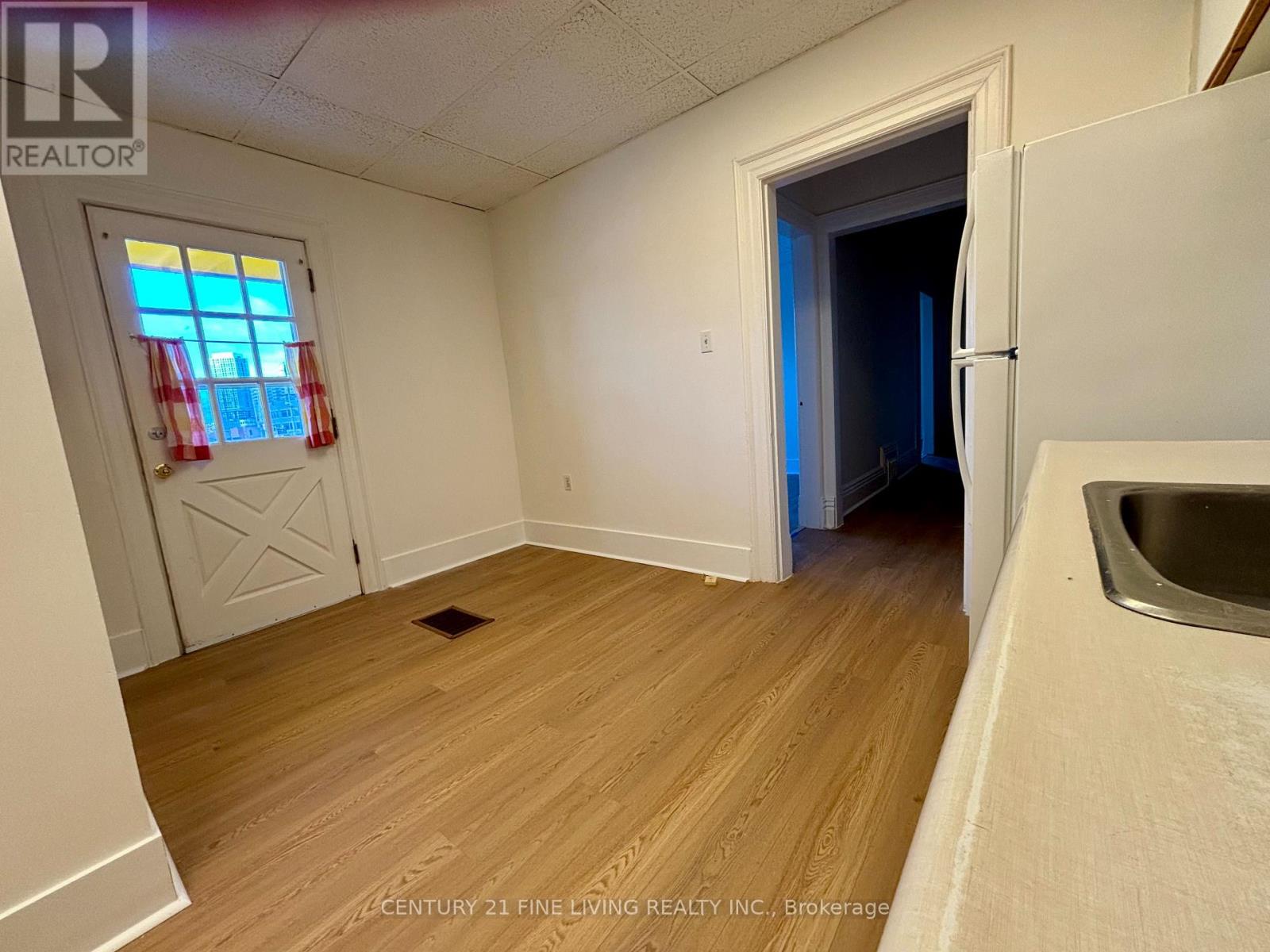 1 - 144 Bradford Street, Barrie, Ontario  L4N 3B3 - Photo 12 - S12919334