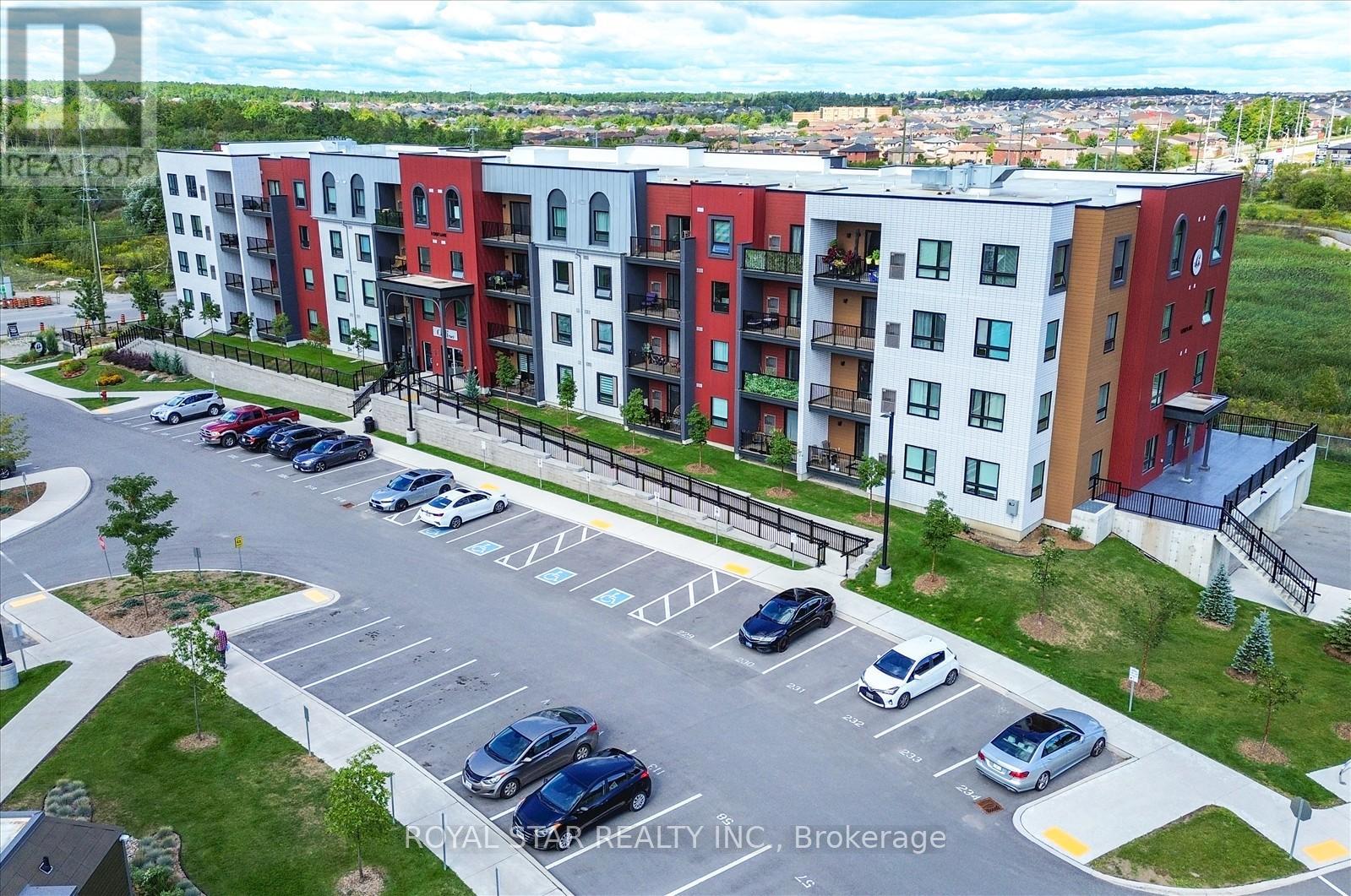 401 - 1 CHEF LANE, barrie (innis-shore), Ontario