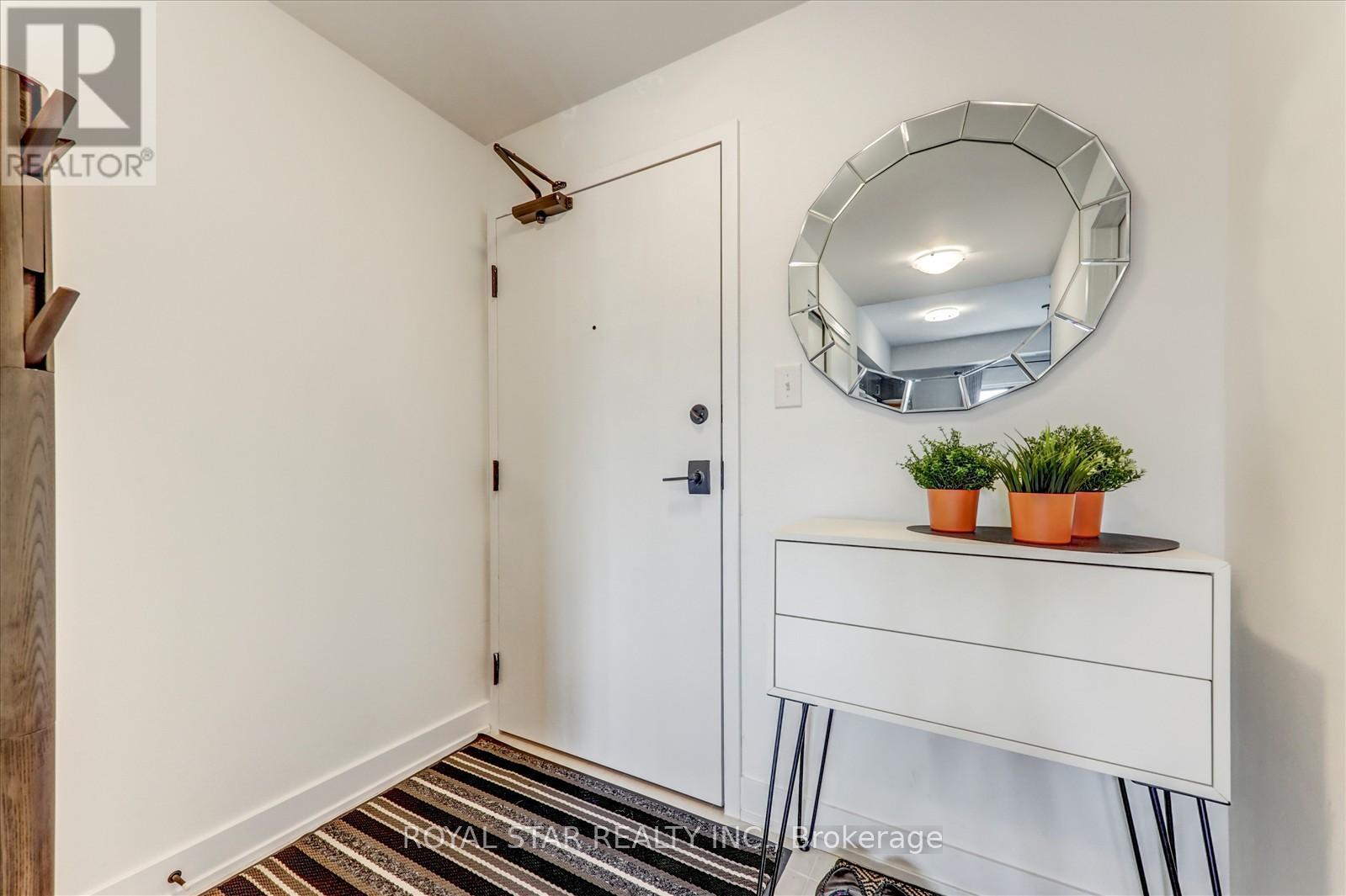 401 - 1 Chef Lane, Barrie (Innis-Shore), Ontario L9J 0T1 - Photo 9 - S12919404